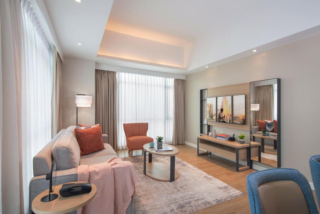 Citadines Roces Кесон Сити Екстериор снимка