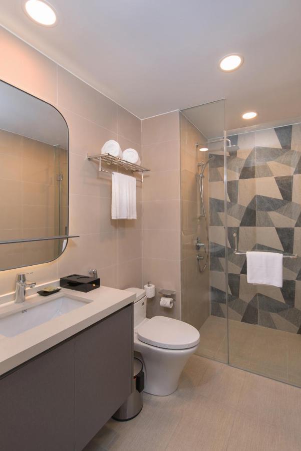 Citadines Roces Кесон Сити Екстериор снимка